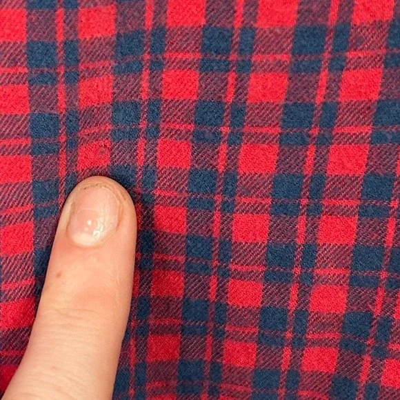 J.Crew Brushed Twill Plaid Button Down Shirt Red Navy Large Classic Fit Flannel - Picture 11 of 11